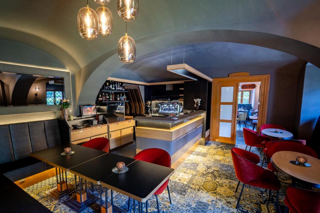 卢森花园城堡酒店 Loučeň 外观 照片